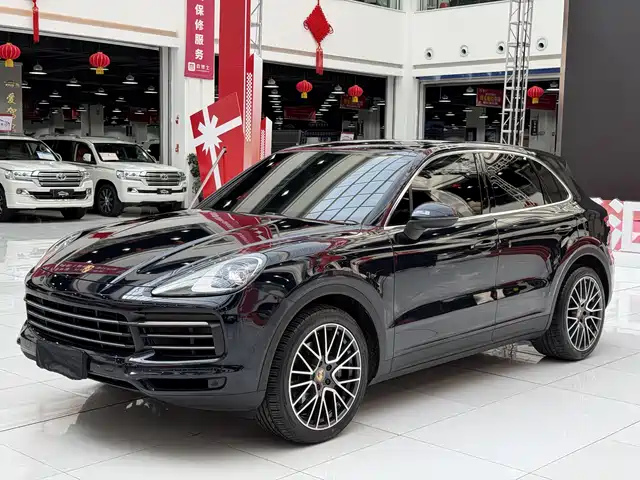 PORSCHE CAYENNE
