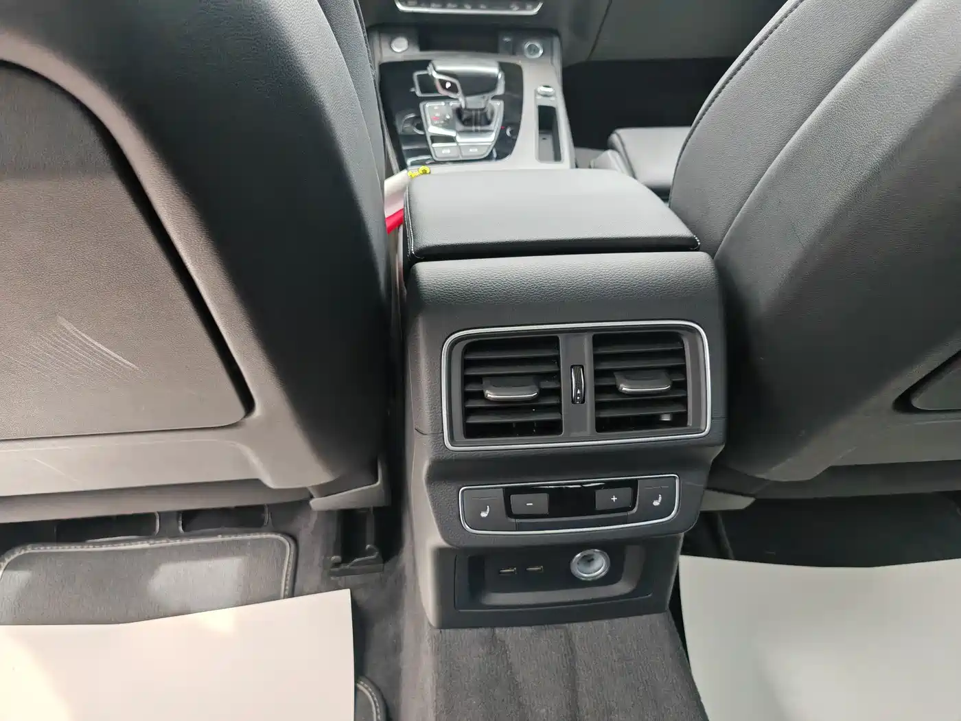 Audi Q5L 2022 Facelift 45T Luxury Dynamic фото 8