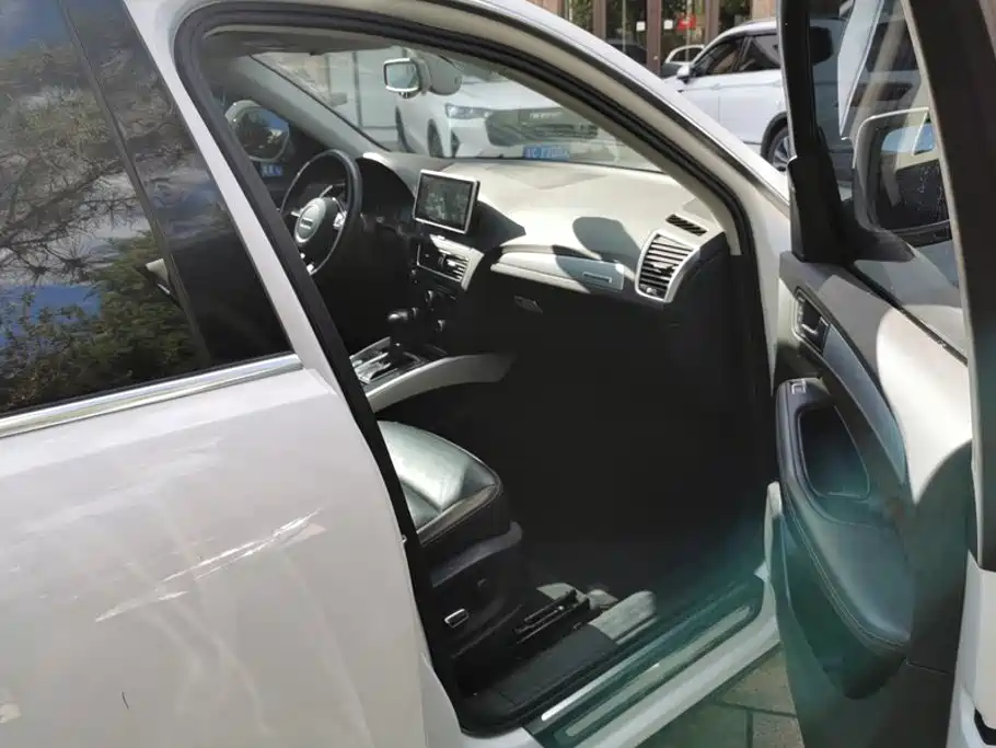 Audi Q5 2018 2018 Collector's Edition 40 TFSI Technology