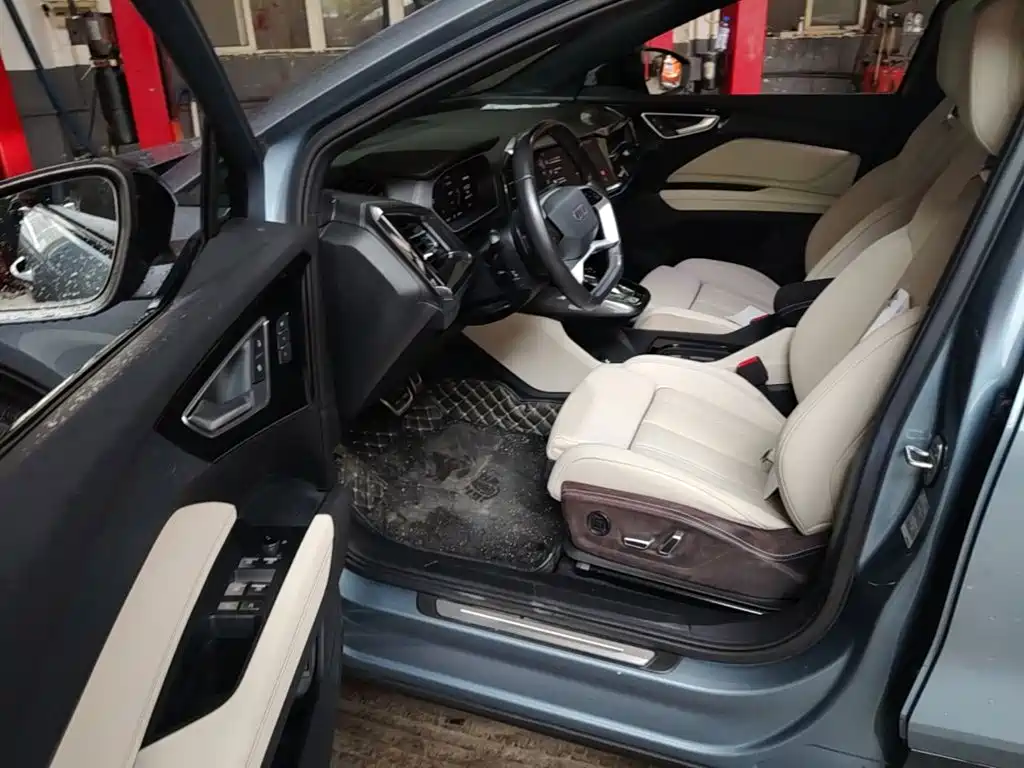 Audi Q4 e-tron 2022 2022 40 e-tron Creation Edition
