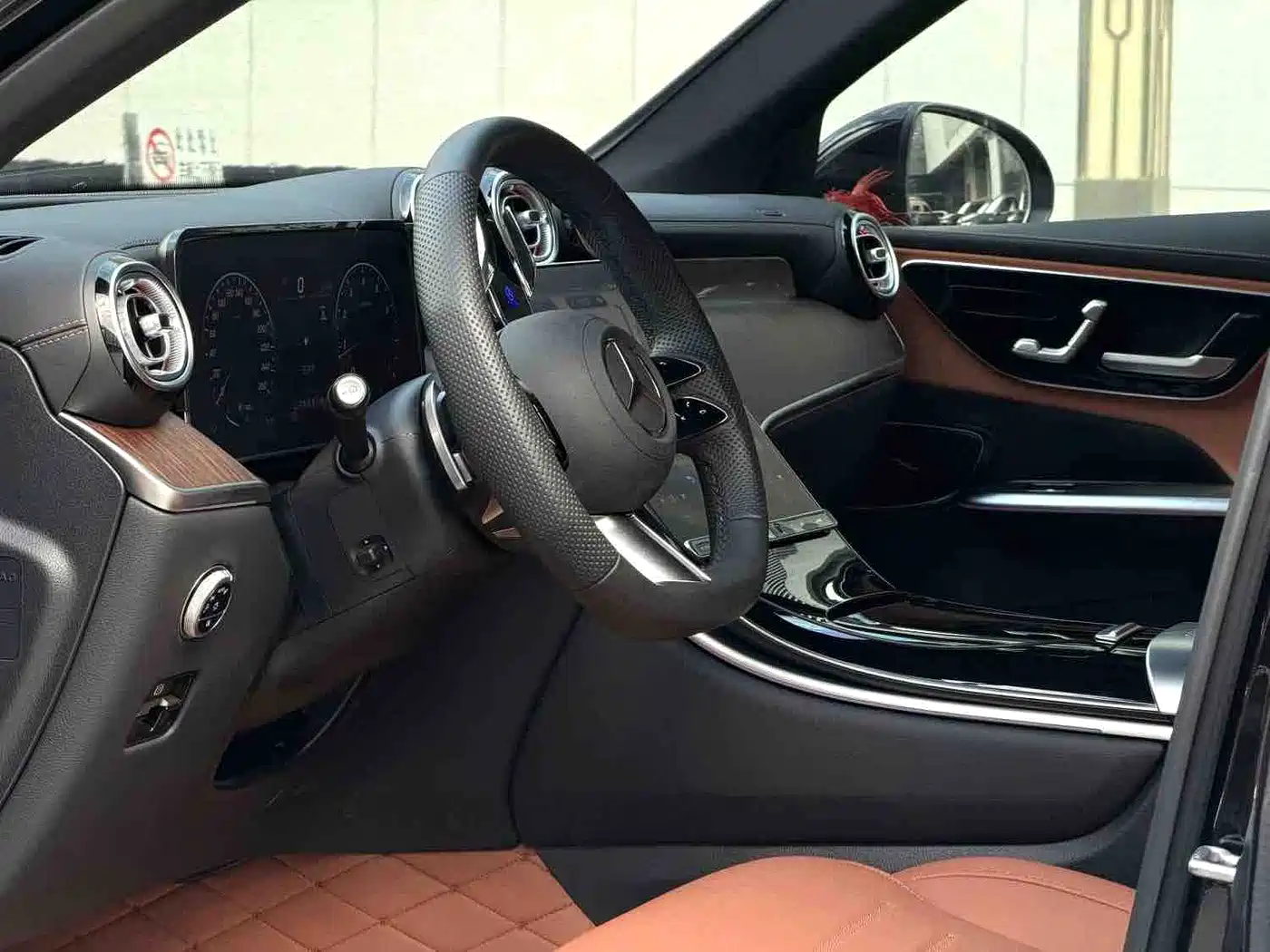Mercedes-Benz GLC 2025 2025 Facelift GLC 300 L 4MATIC Dynamic 5-seater