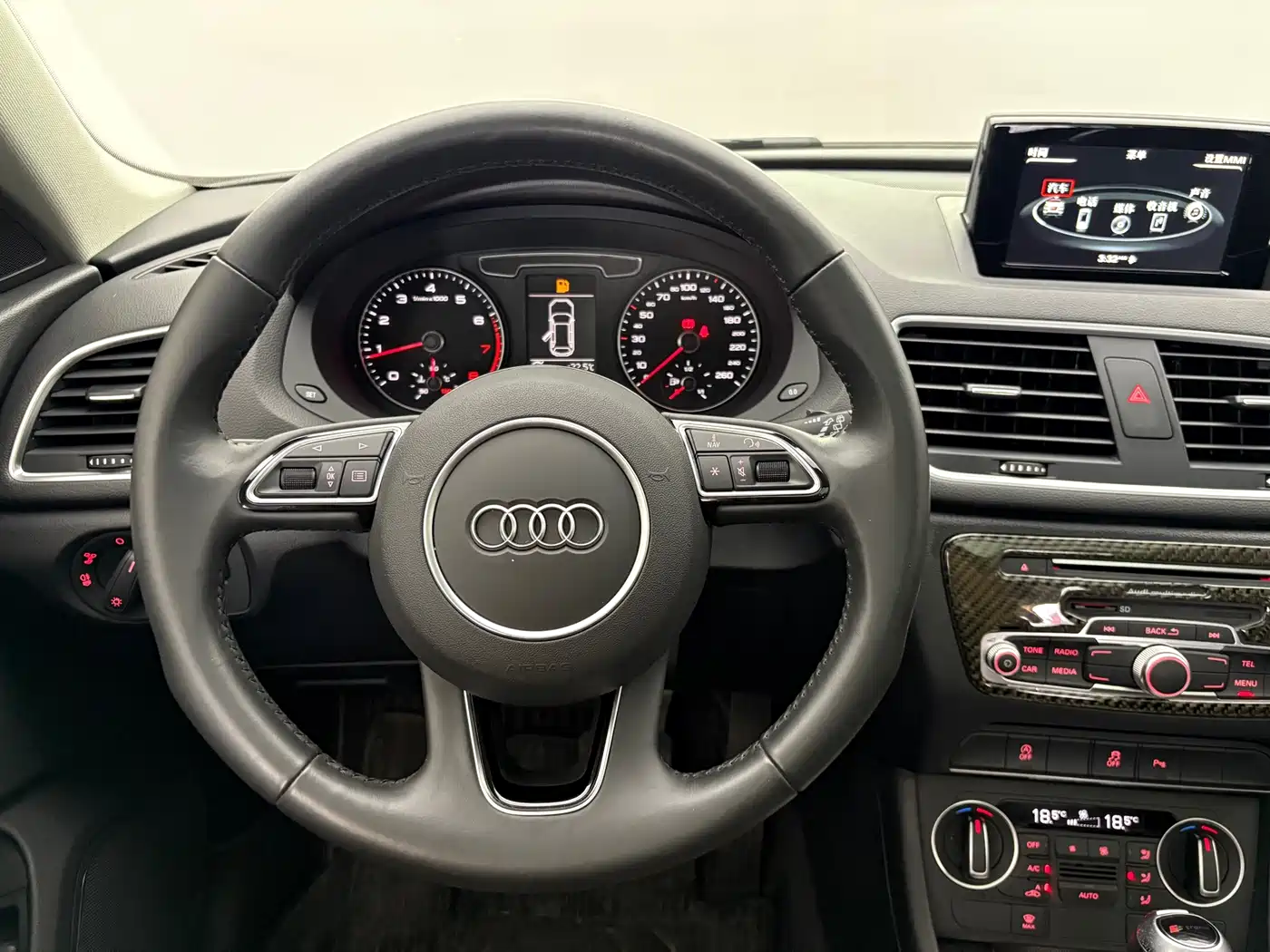 Фото 11 - Audi Q3
