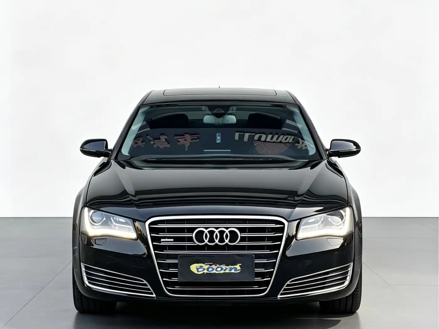 Photo 2 - Audi A8
