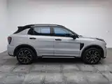 Photo 3 - Lynk & Co 01
