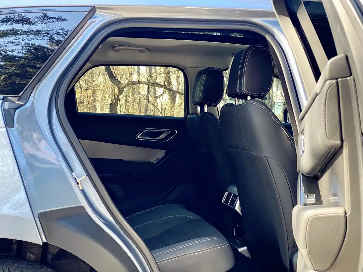 Land Rover Range Rover Velar 2020 P250 фото 26