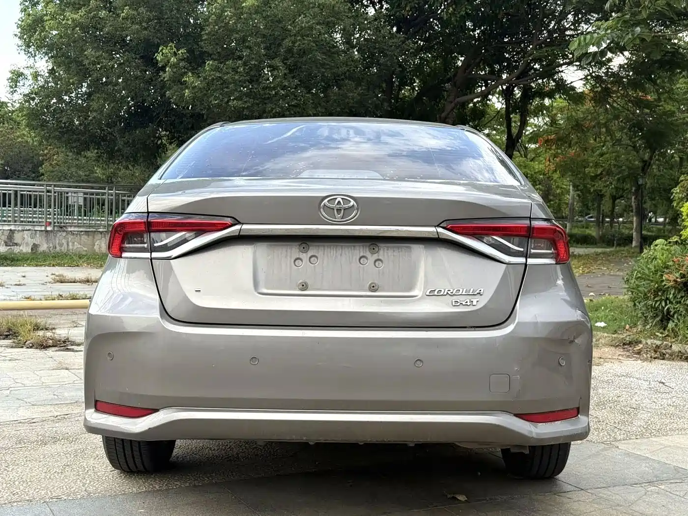 Фото 6 - Toyota Corolla