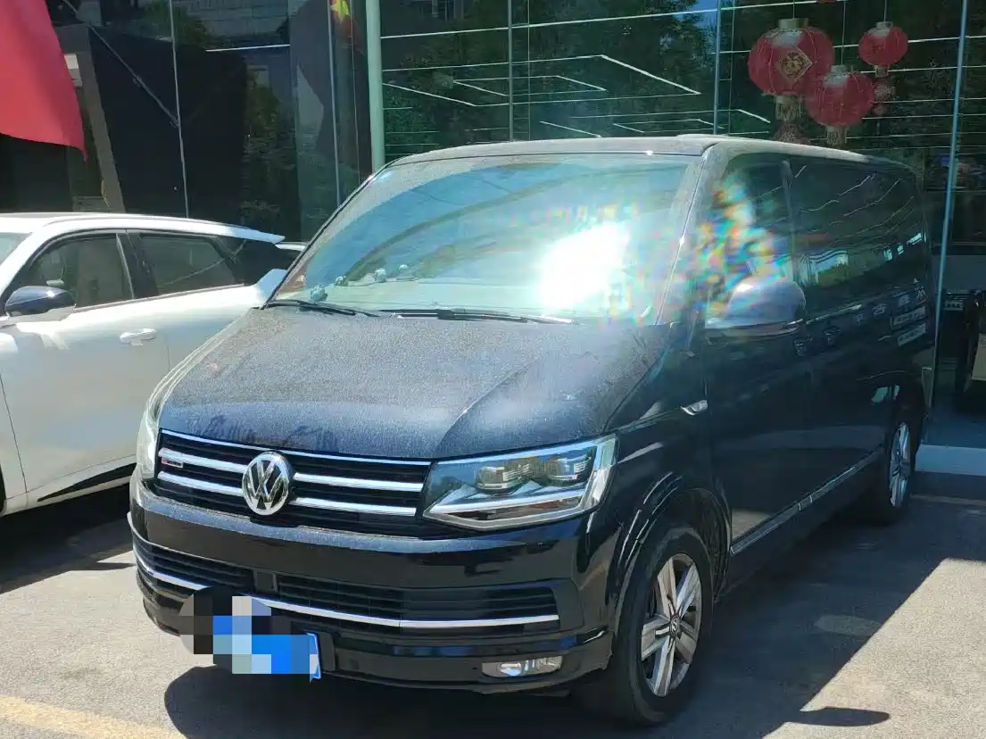 Volkswagen Multivan 2017 2.0TSI AWD Premium Edition 7-Seater