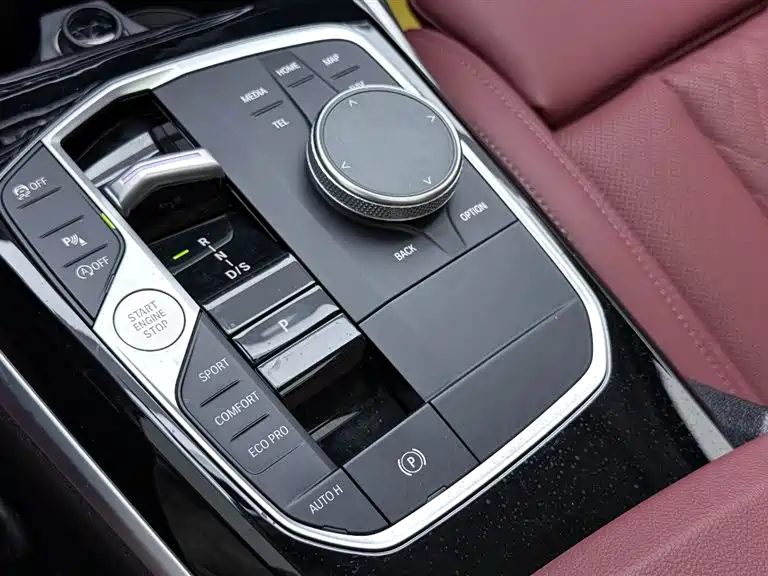 BMW 3 Series 2023 320Li M Sport Package фото 23