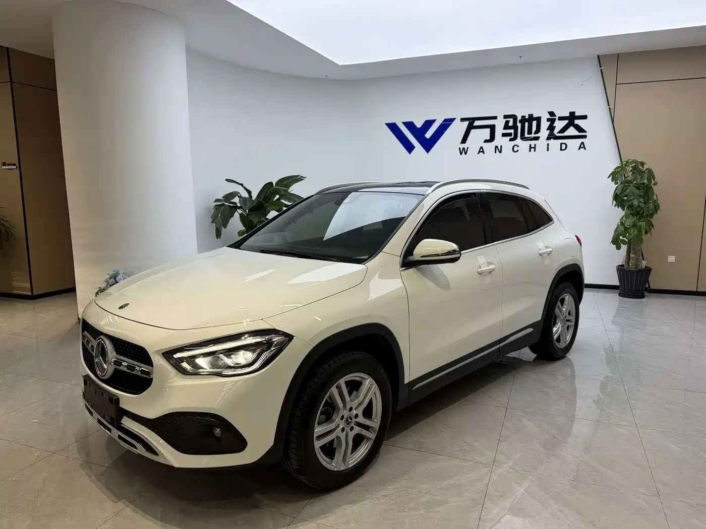 Mercedes-Benz GLA 2023 2023 GLA 200