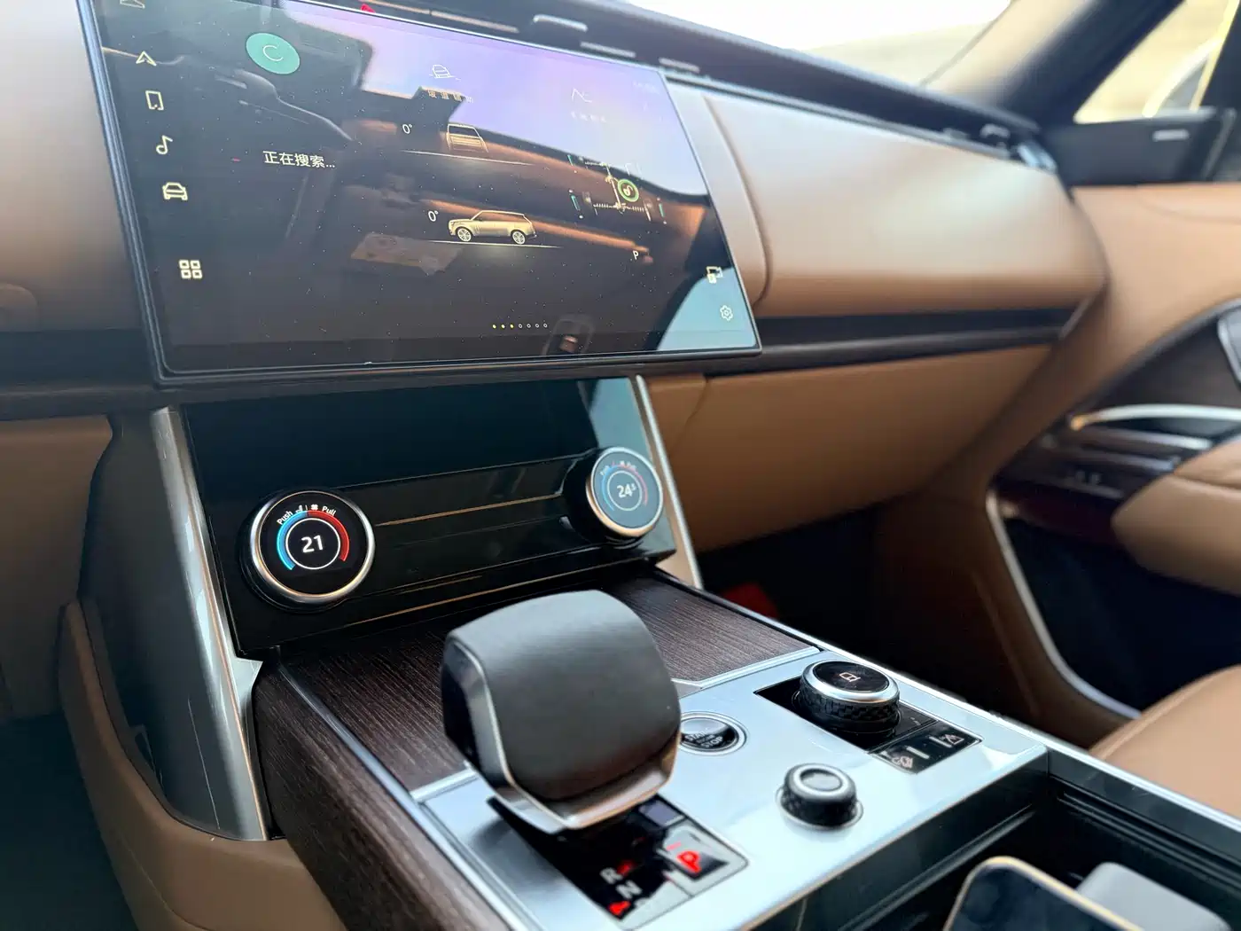 LAND ROVER RANGE ROVER