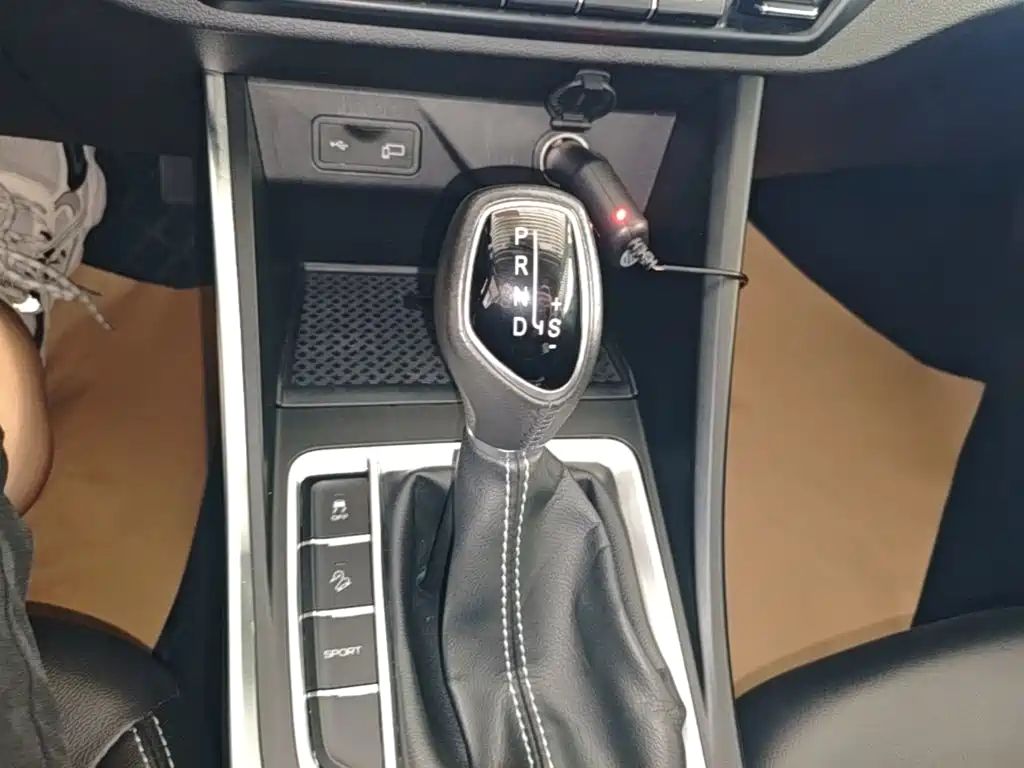 Geely Vision X3 2021 2020 1.5L CVT Elite