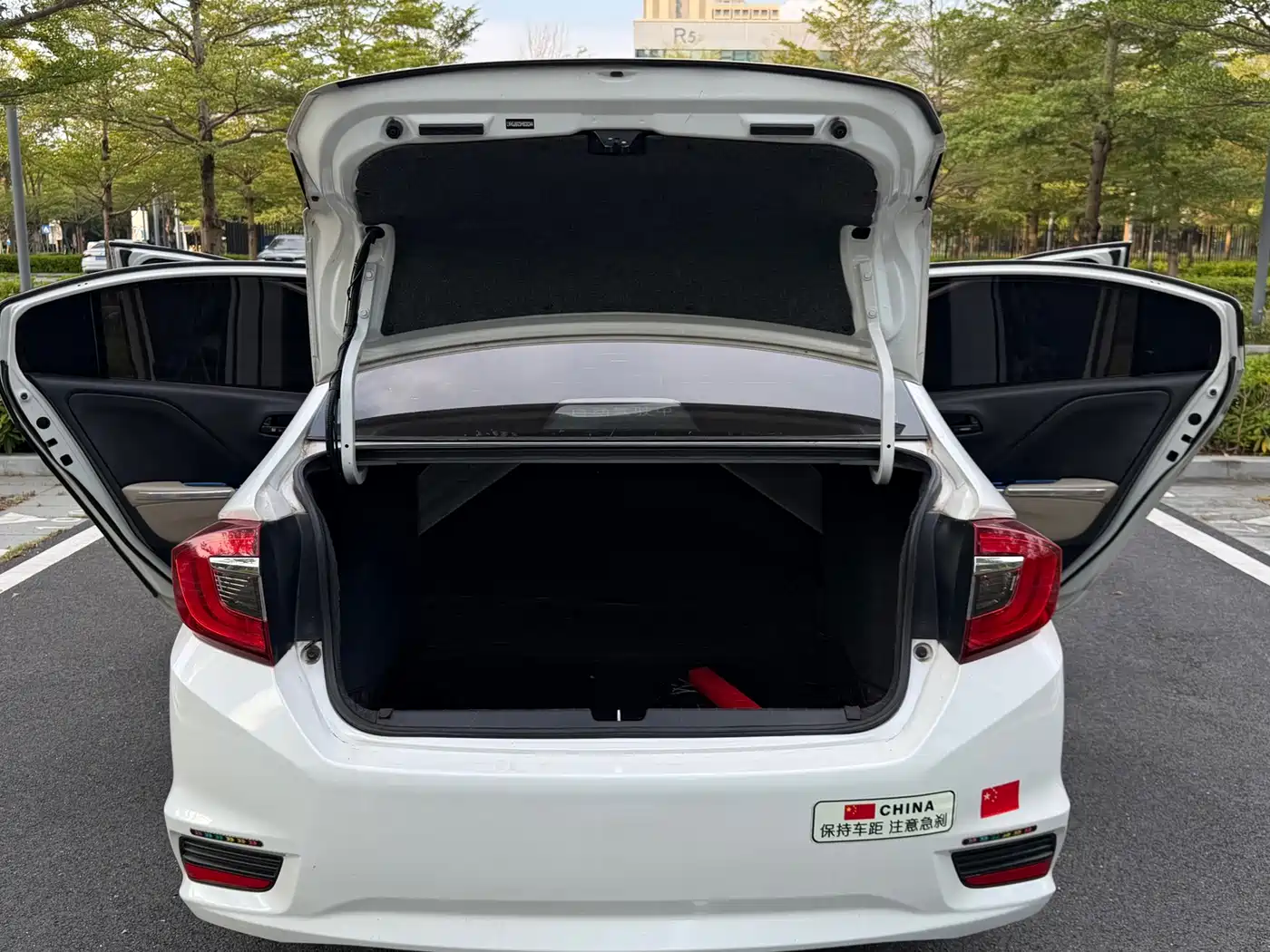 Honda Greiz 2018 2016 1.5L CVT Classic Edition