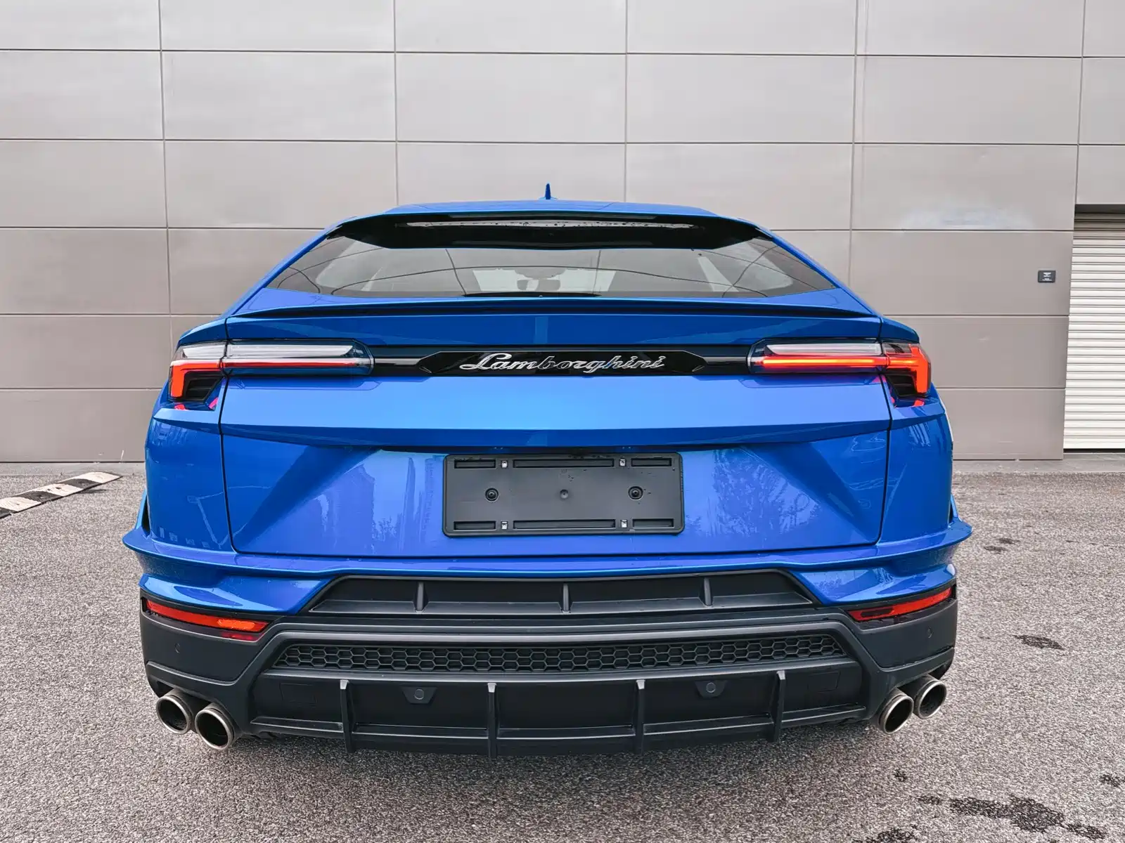 Фото 7 - Lamborghini Urus