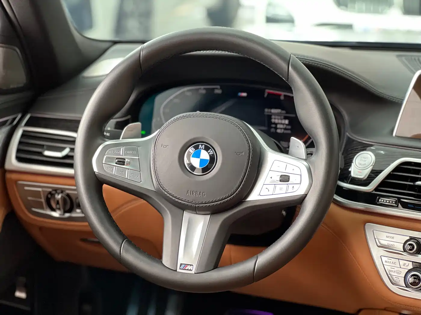 BMW 7 Series 2019 730Li M Sport Package фото 7
