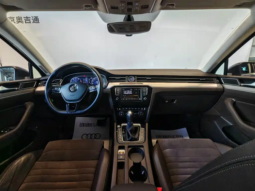 Volkswagen Weilan 2017 2017 380TSI 2WD Freeway Edition