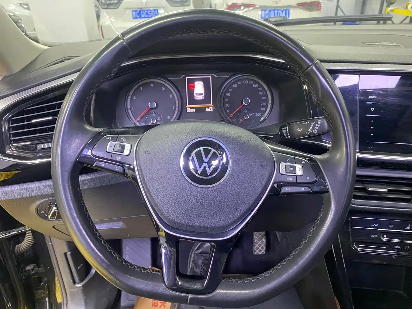 Volkswagen Tayron 2022 280TSI 2WD Luxury Smart Connect Edition фото 12