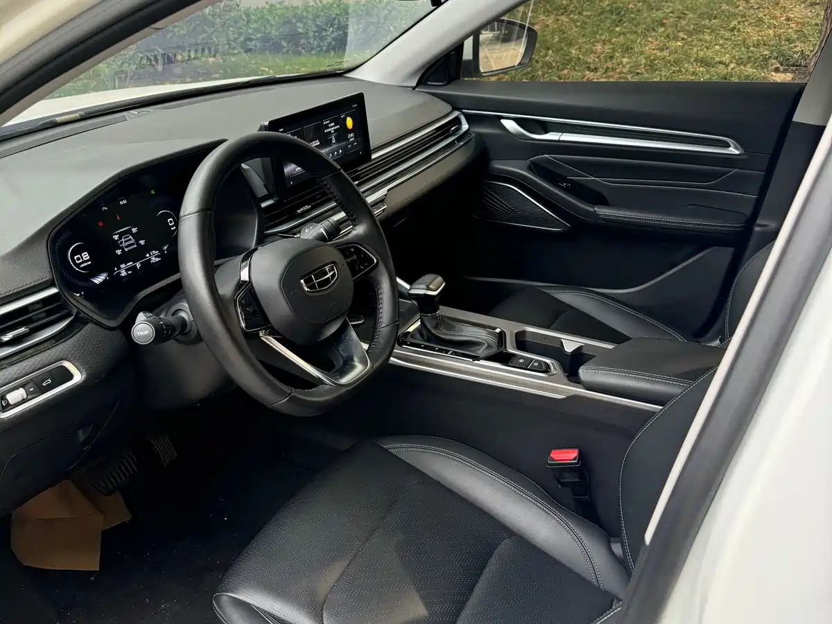 GEELY AUTOMOBILE EMGRAND