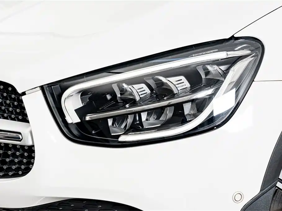 Mercedes-Benz GLC 2022 Facelift GLC 300 L 4MATIC Dynamic Collector's Edition фото 4