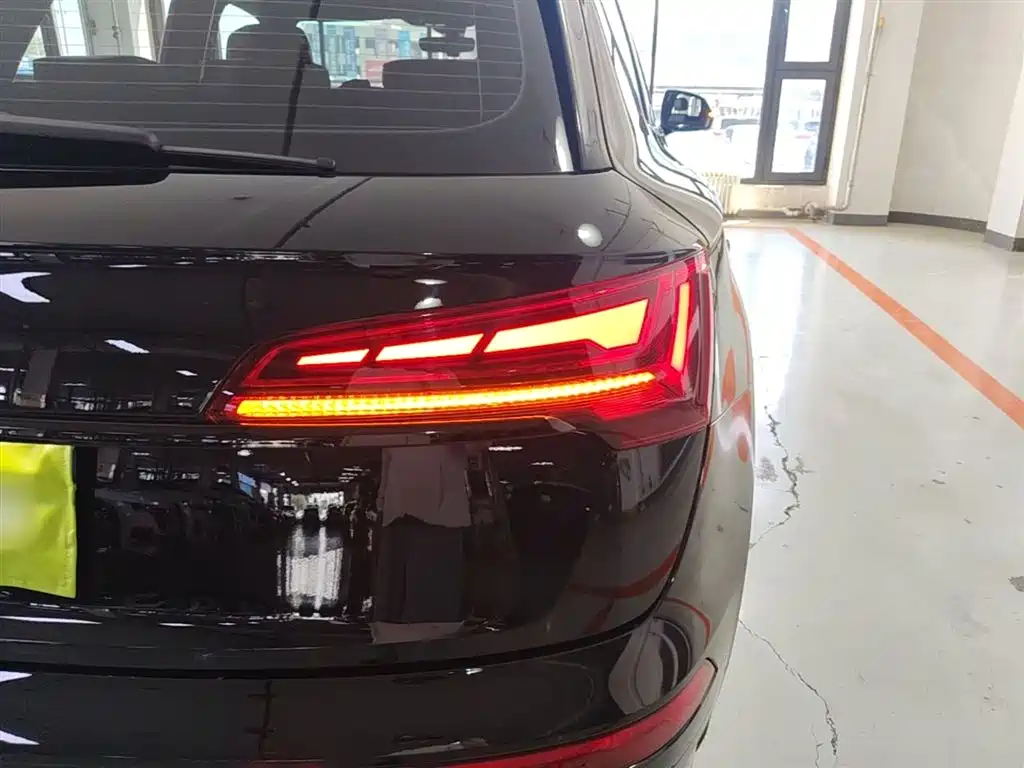 Audi Q5L 2024 Model 45 TFSI Luxury Dynamic фото 8