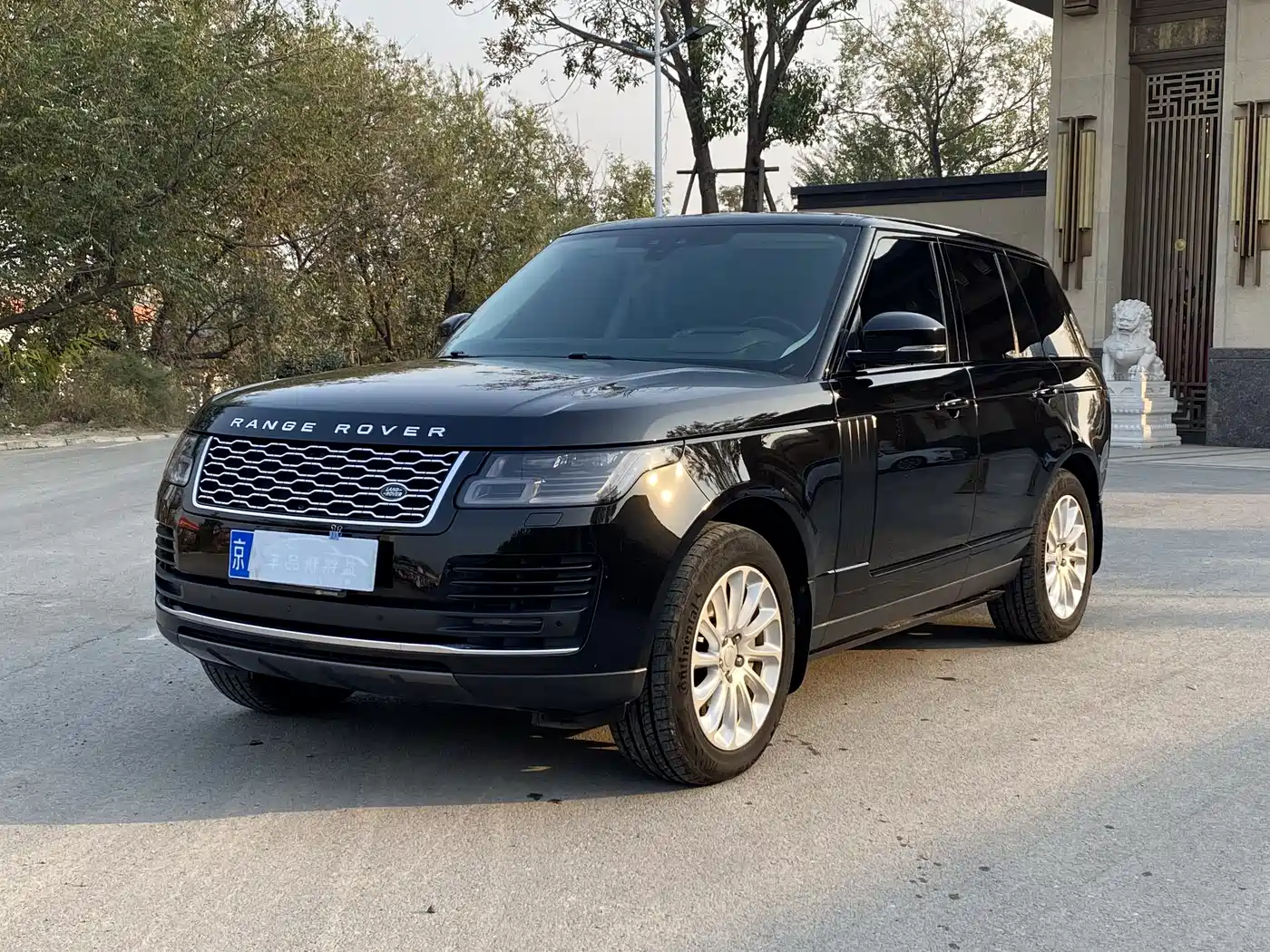 LAND ROVER RANGE ROVER