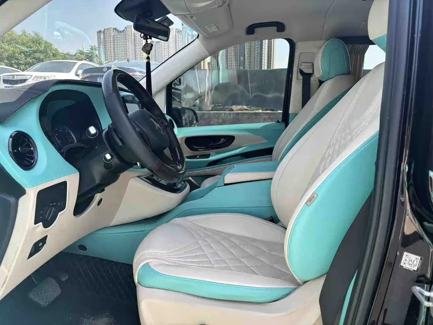 Mercedes-Benz Vito 2020 2.0T Elite Edition (7-seater) фото 4