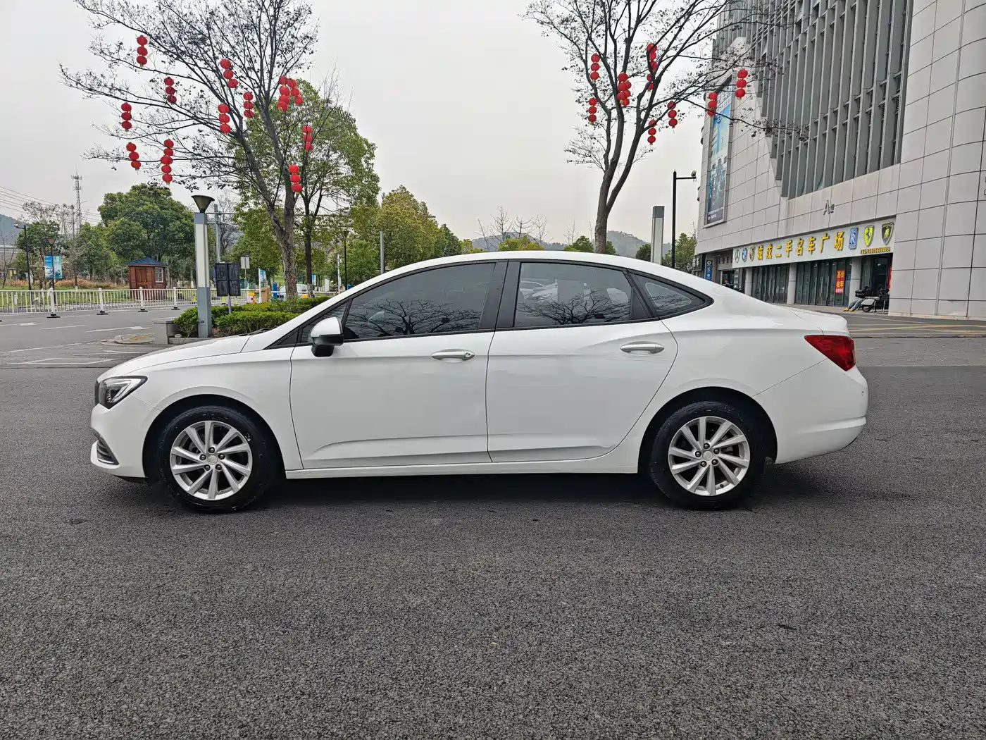Buick Verano 2019 Sedan 15S Auto Progressive фото 7