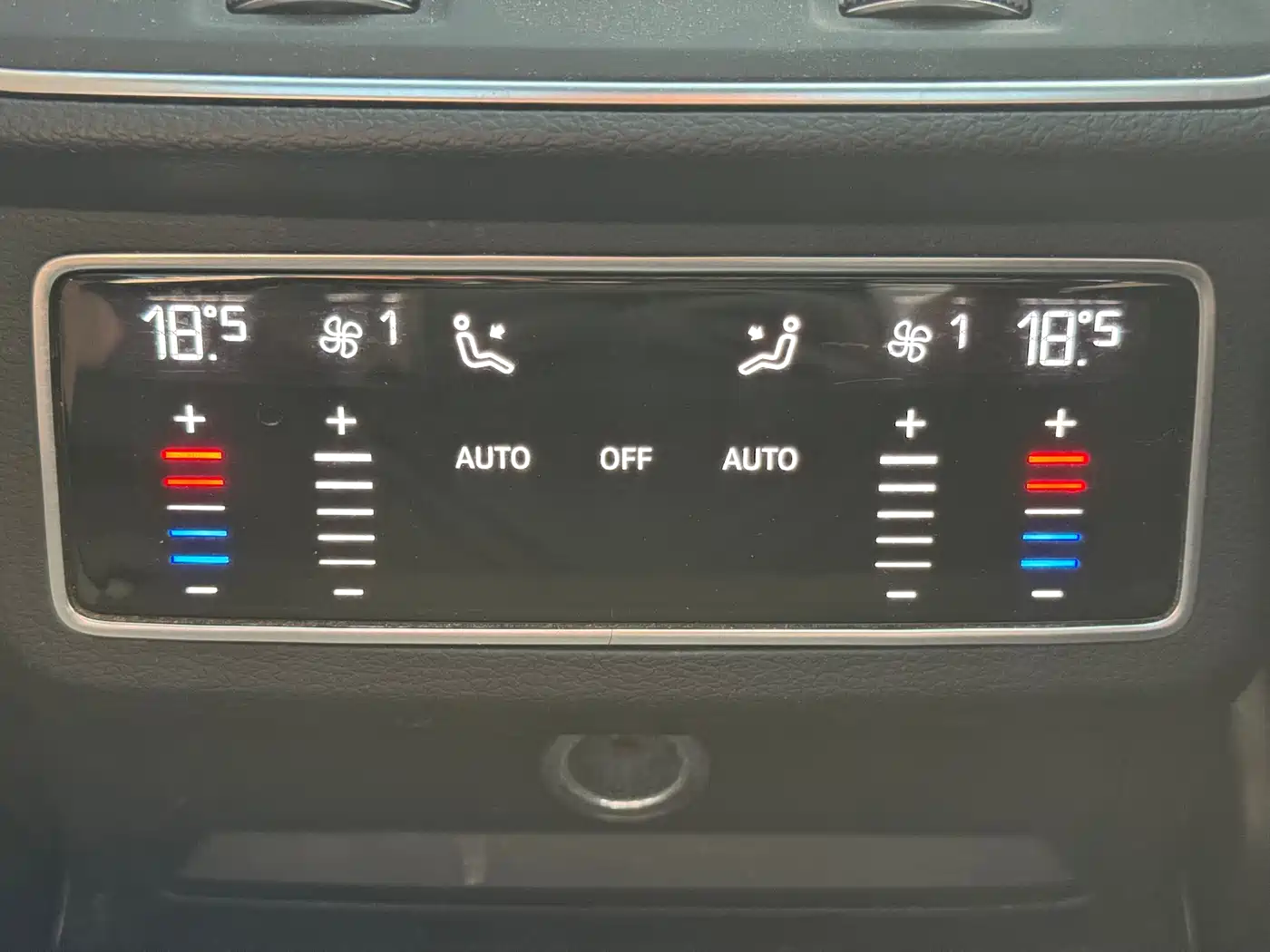 Audi A6L 2020 45 TFSI Premium Dynamic фото 35