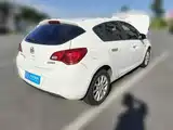 Фото 2 - Buick Excelle