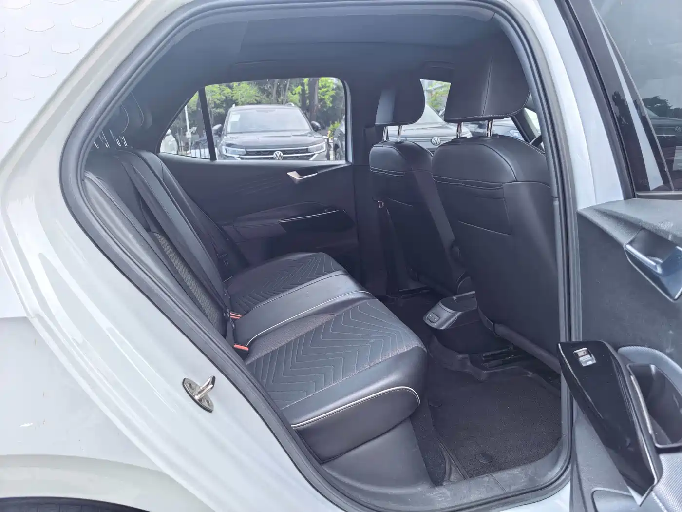 Volkswagen ID.3 2023 Upgraded Pure Intelligence Edition фото 11