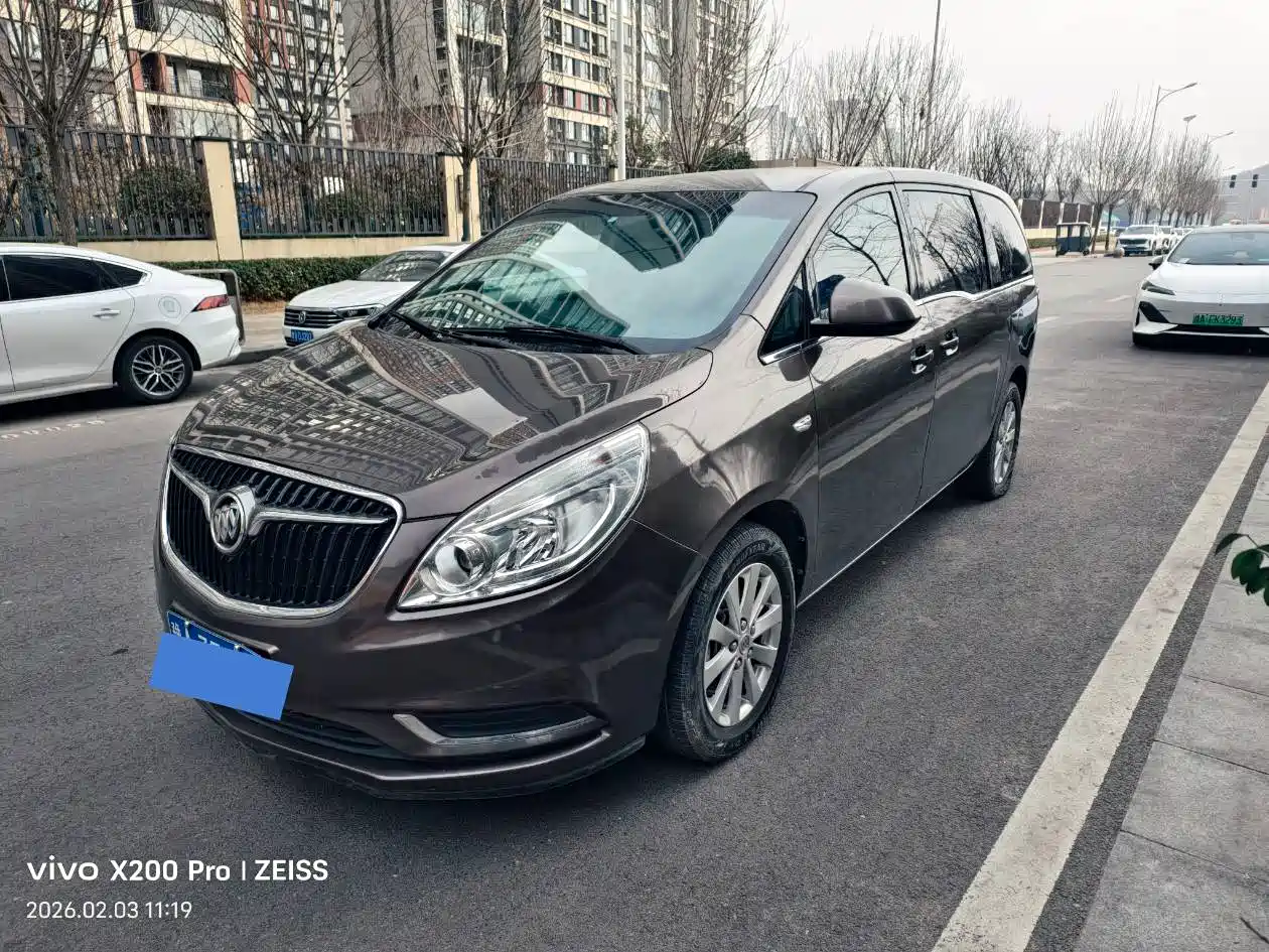 Buick GL8 2017 25S Comfort China V фото 2