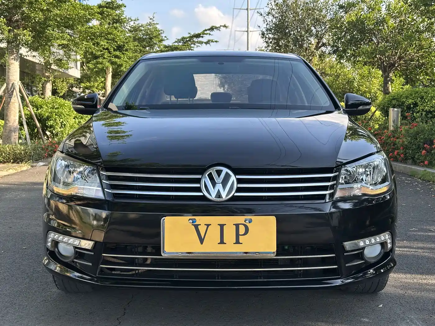 Volkswagen Bora 2014 1.6L Automatic Comfort Edition фото 2