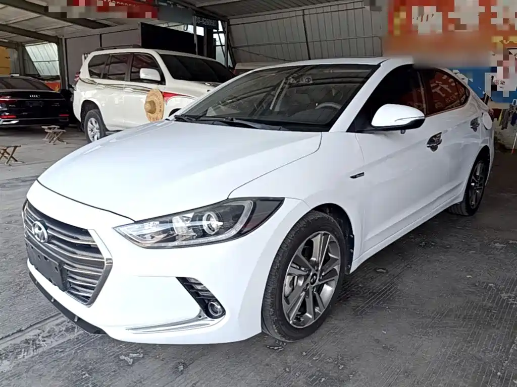 Hyundai Elantra 2016 Model 1.6L Automatic Smart Elite фото 2