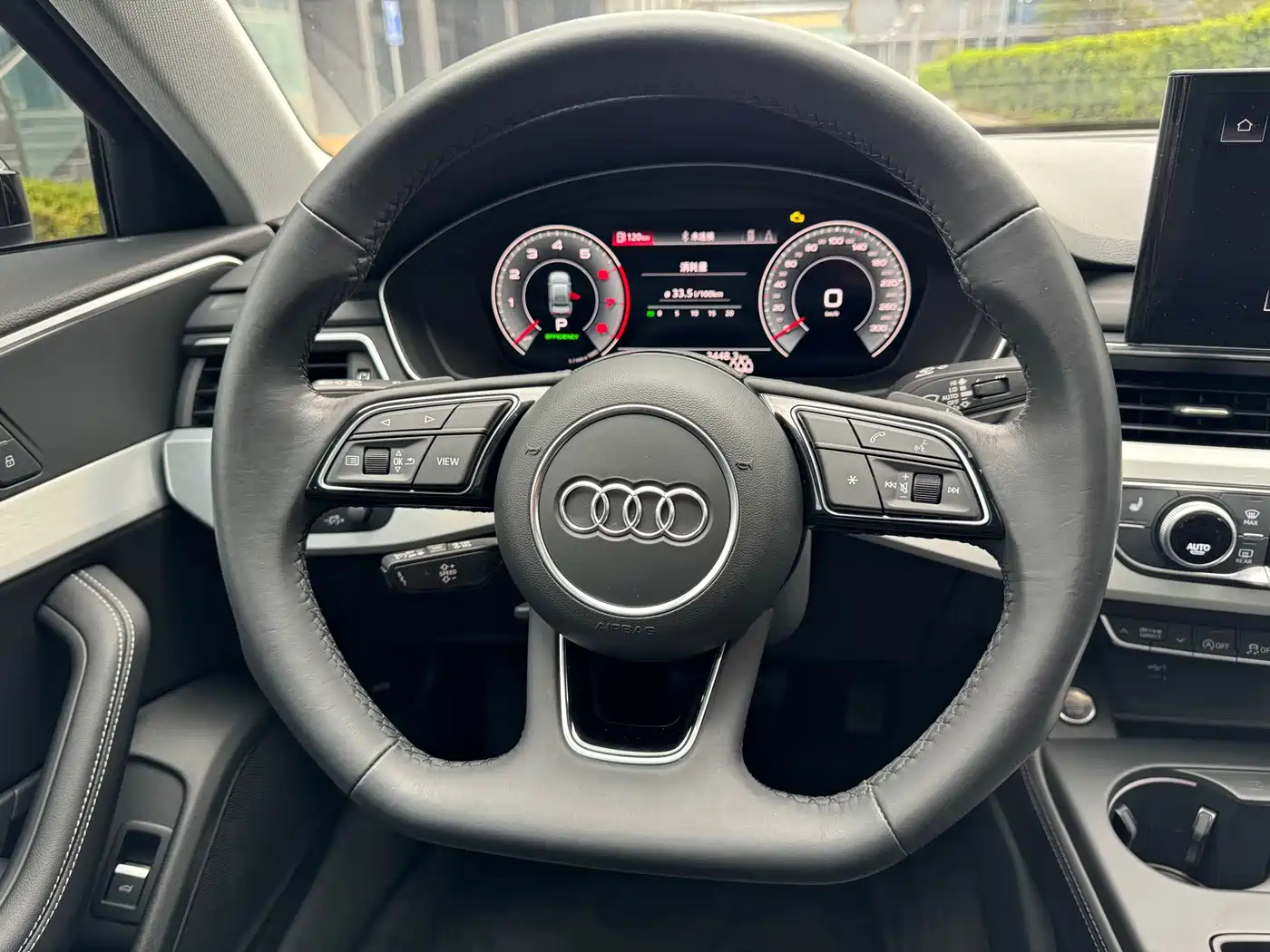 Audi A4L 2023 40 TFSI Luxury Sport фото 9