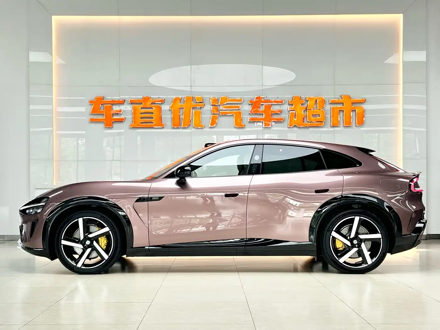 Xiaomi Auto Xiaomi YU7 2025 Ultra Long Range High Performance AWD Max Edition фото 4
