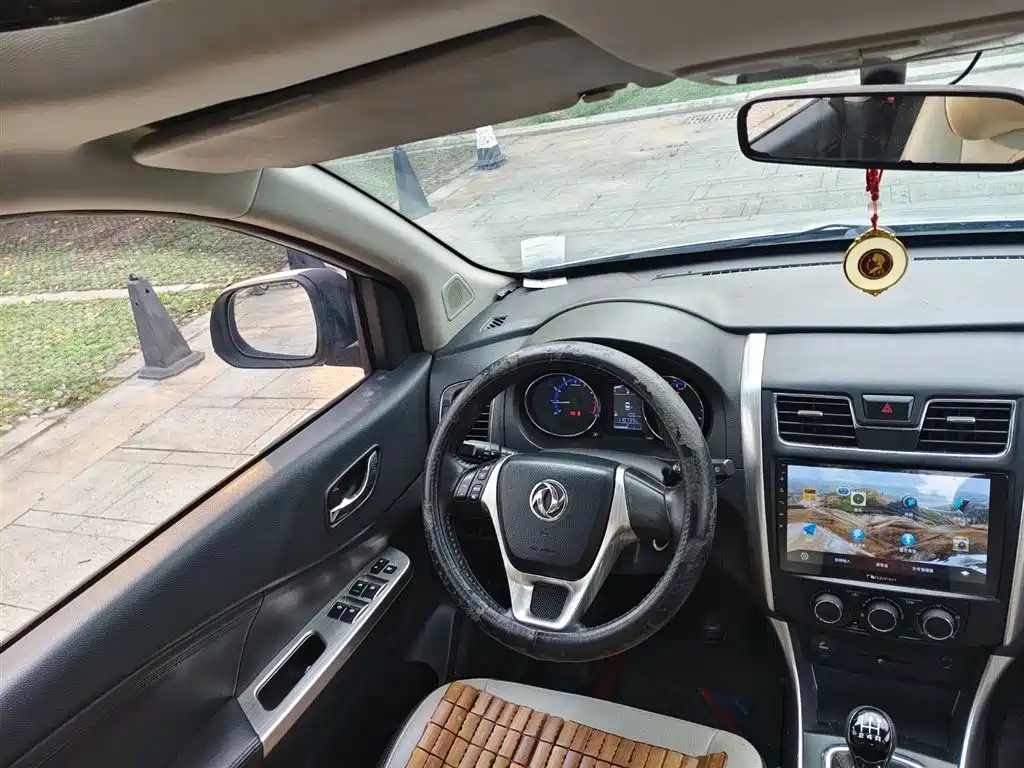 Dongfeng Fengxing Fengxing S500 2015 2016 1.6L Manual Premium