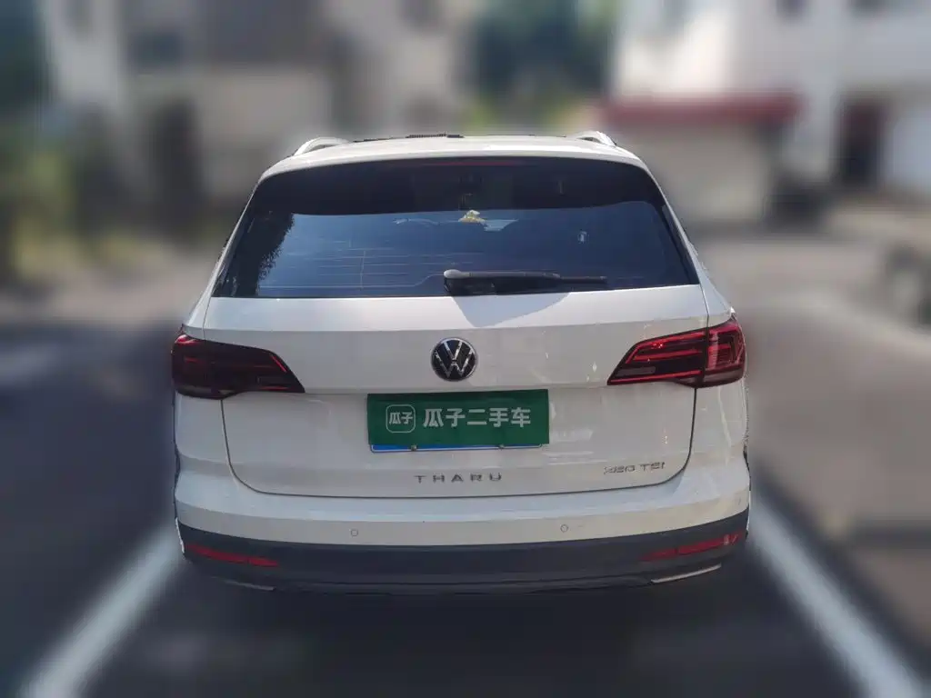Photo 4 - Volkswagen Tharu