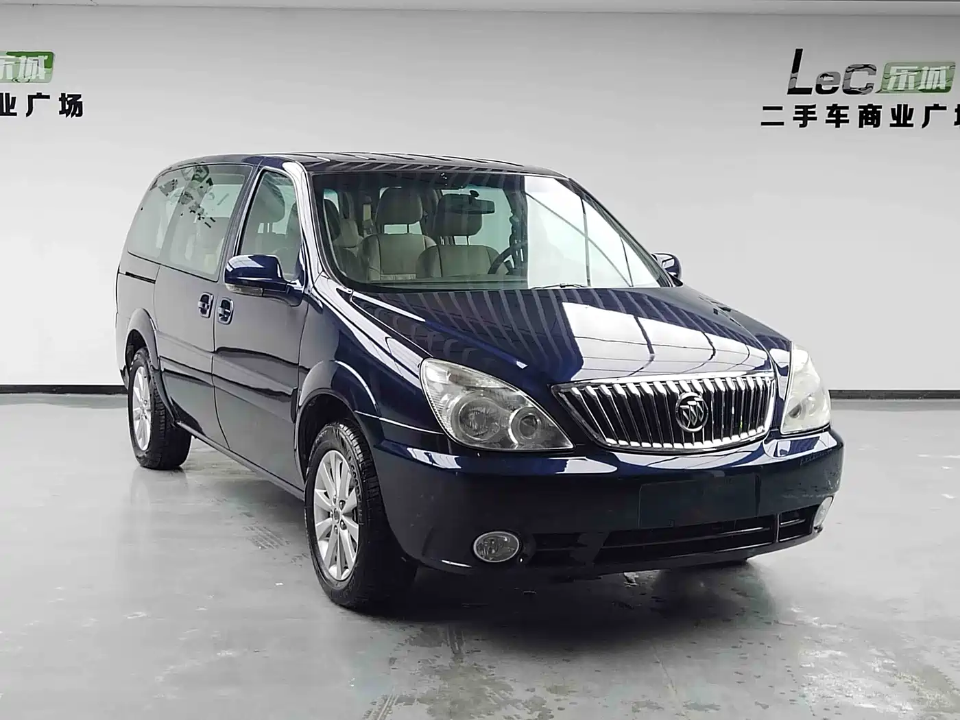 Buick GL8 2014 2.4L Classic Edition фото 2