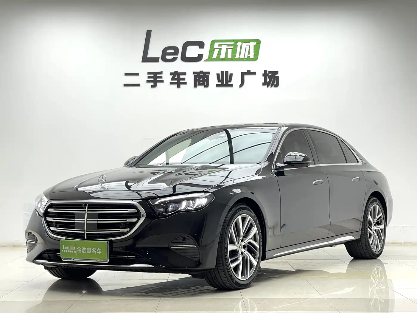 Mercedes-Benz E-Class 2025 E 300 L Fashion