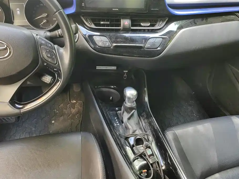 Toyota IZOA 2018 2.0L Speed Edition China VI фото 16