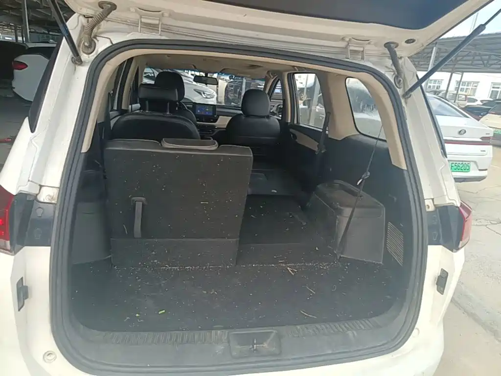 Baojun 360 2018 2018 1.5L Automatic Luxury (China V)