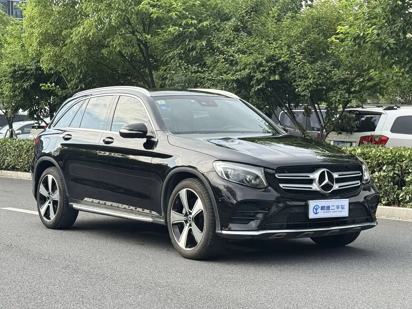 Mercedes-Benz GLC 2019 GLC 300 L 4MATIC Dynamic фото 3