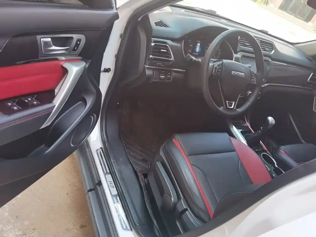 Фото 16 - Haval H2