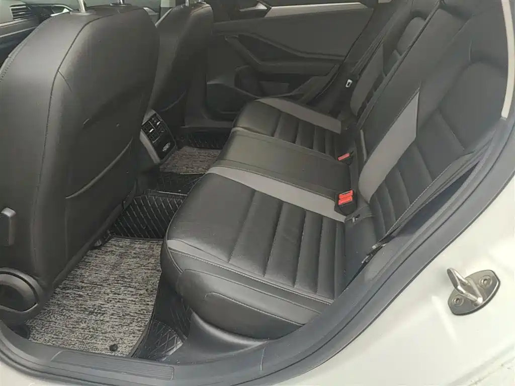 Volkswagen Sagitar 2019 200TSI DSG Comfort Edition China VI фото 17