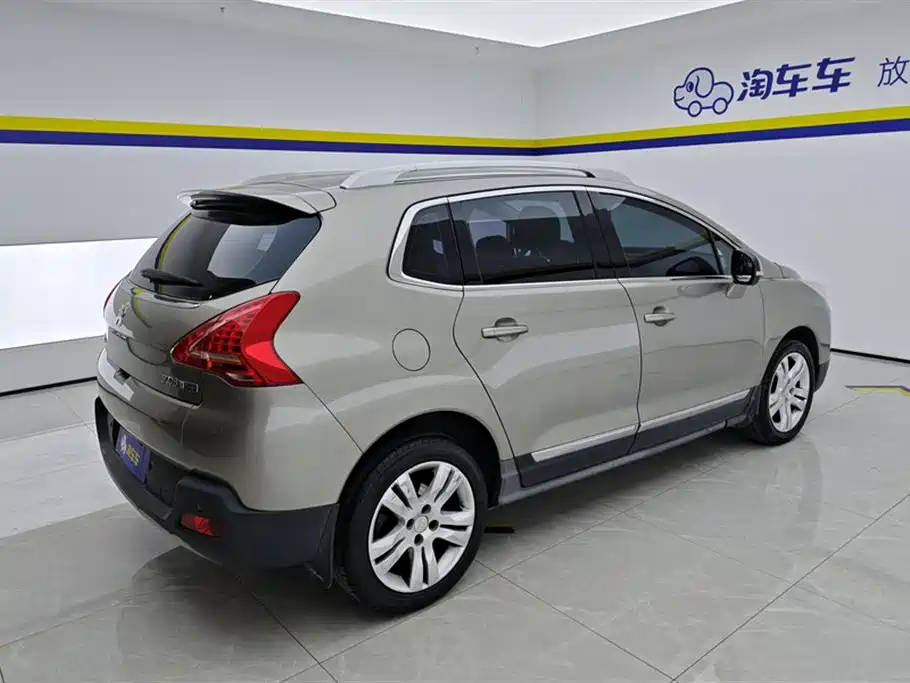 Peugeot 3008 2015 1.6THP Automatic Classic Edition фото 3