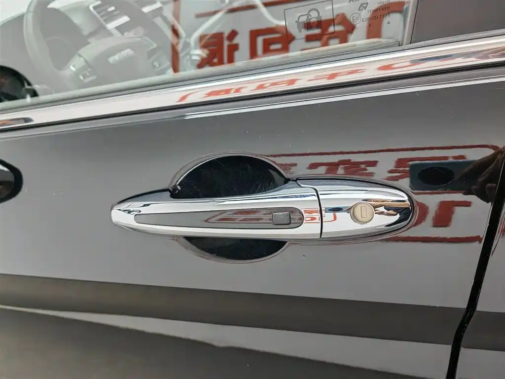 Haval M6 2019 1.5T DCT 2WD Elite Version China V фото 18