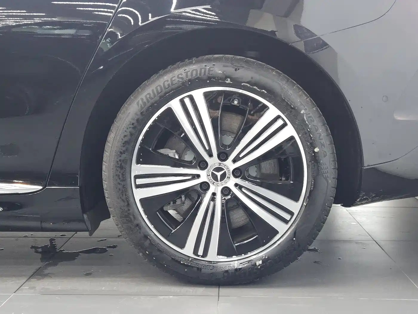 Mercedes-Benz EQE 2026 500 4MATIC Pioneer Edition фото 8