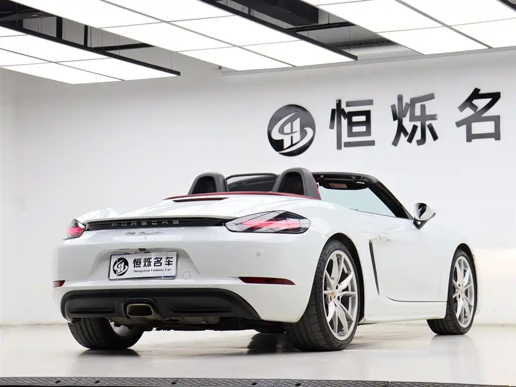 Porsche 718 2022 Boxster 2.0T фото 22