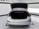 Фото 4 - Chevrolet Cruze