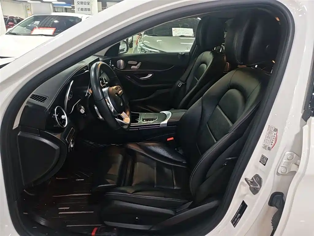 MERCEDES-BENZ CLASS C