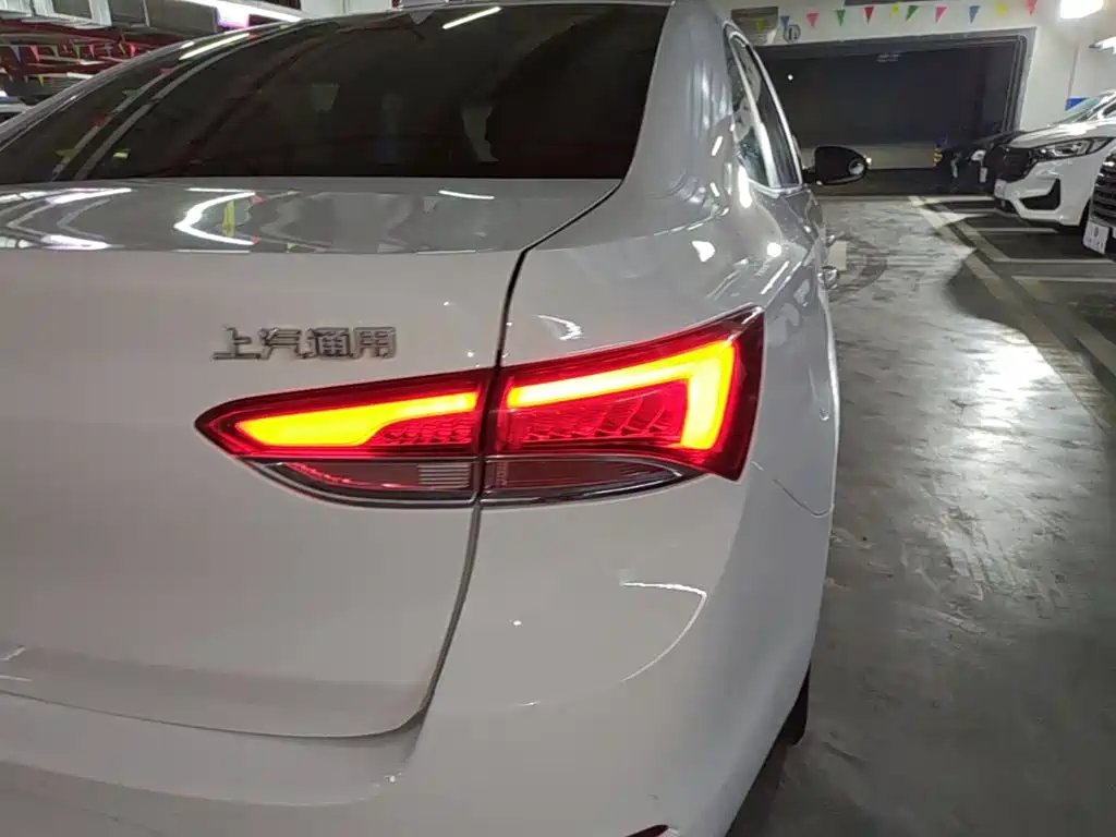 Фото 8 - Buick Excelle